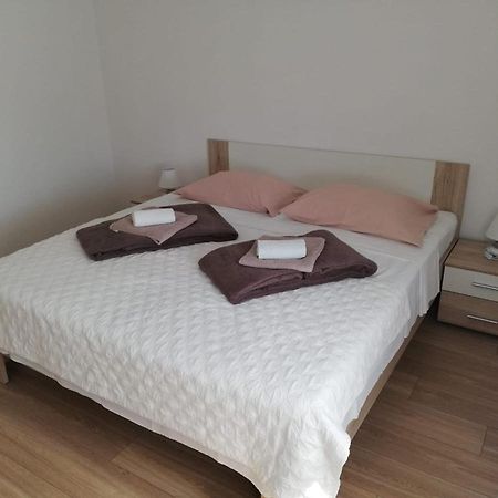 希贝尼克Apartman Morean公寓 外观 照片