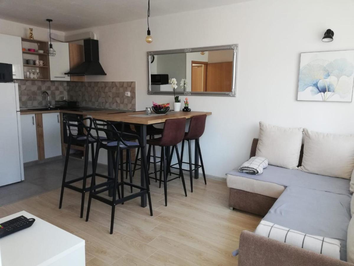 希贝尼克Apartman Morean公寓 外观 照片